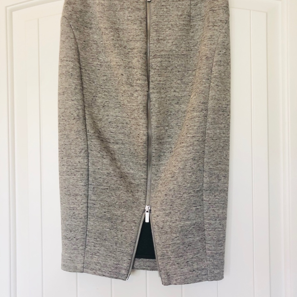 Elizabeth and James Skirt - Picture 2 of 3